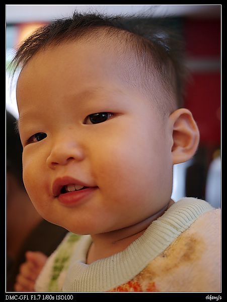 [國內趴趴走]小蒙牛天母店。同學會
