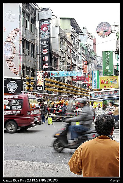 [國內趴趴走。基隆]廟口巡禮。首推奶油吐司
