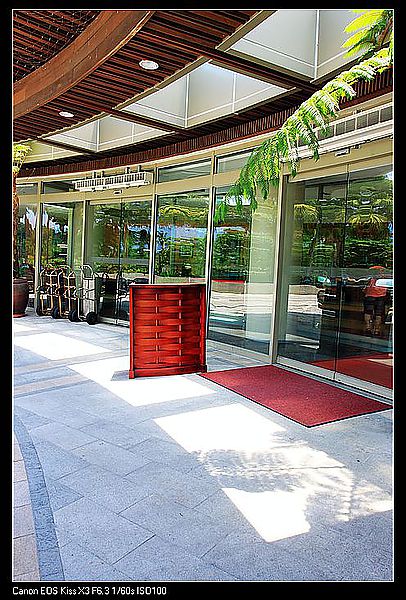 [住。東部。台東]台東鹿野|鹿鳴溫泉酒店。環境房間篇。可以再細心清潔與改進的飯店~