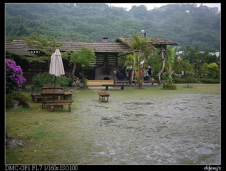 P1400128