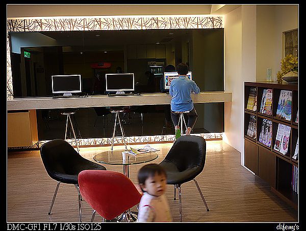 P1400369