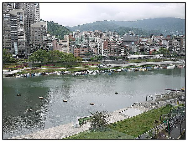 P1410453