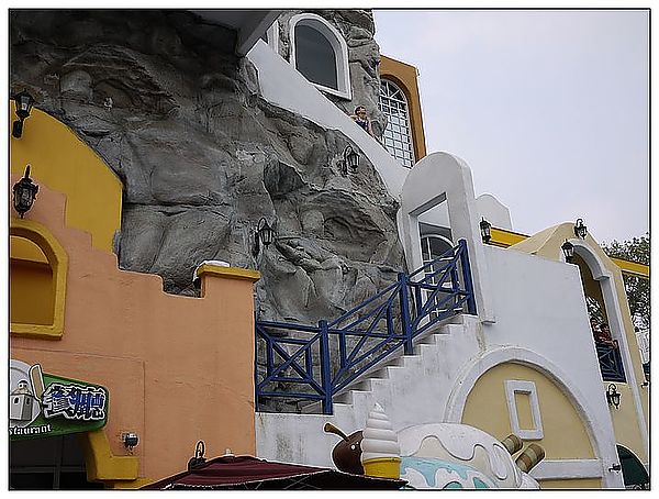 P1410768
