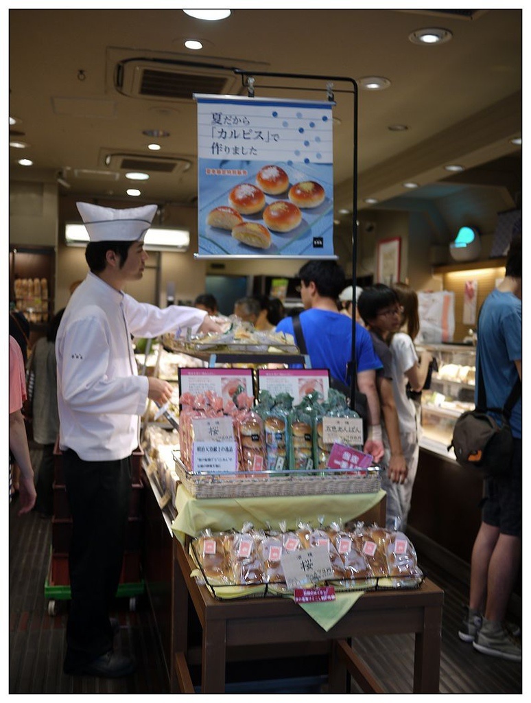 [2013。夏。東京親子行]銀座|木村家。日本紅豆麵包創始店~綿密香甜的口感~