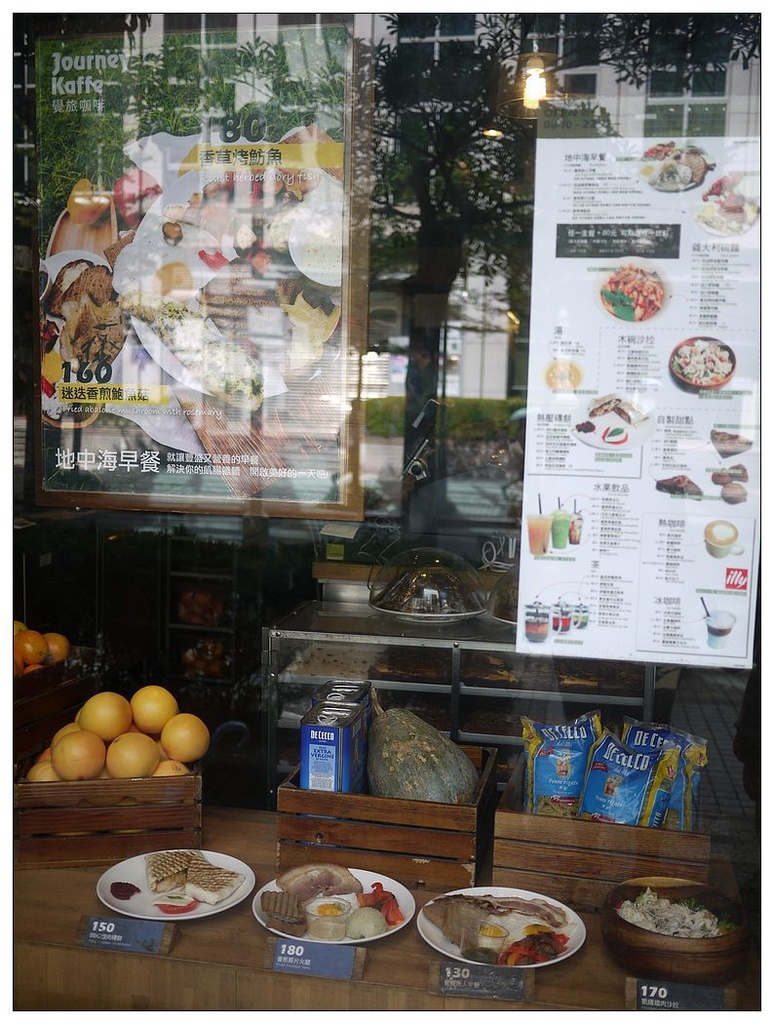 [食記。北部]內湖區|人潮絡繹不絕，平日10點就客滿~覺旅咖啡。journey kaffe