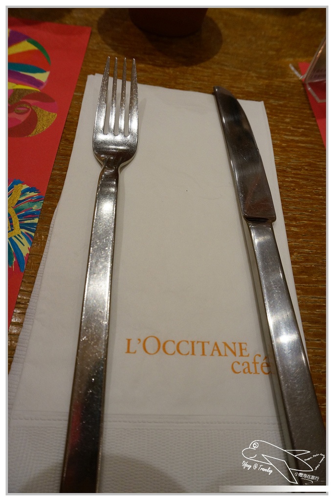 [食記。北部]臺北大安|Ｌ’Occitane cafe’歐舒丹咖啡館。想念普羅旺斯的好地方～回味旅行的幸福、閨蜜一定要一起來～國父紀念館美食推薦～