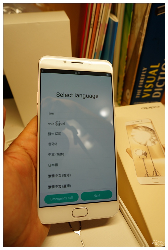 [新機]心機Oppo R9玫瑰金微開箱～一萬五以下手機新選擇～5.5吋、調和IOS與ANDORID界面、自拍神機、快速閃充～帶著OPPO R9旅行隨拍好手機～