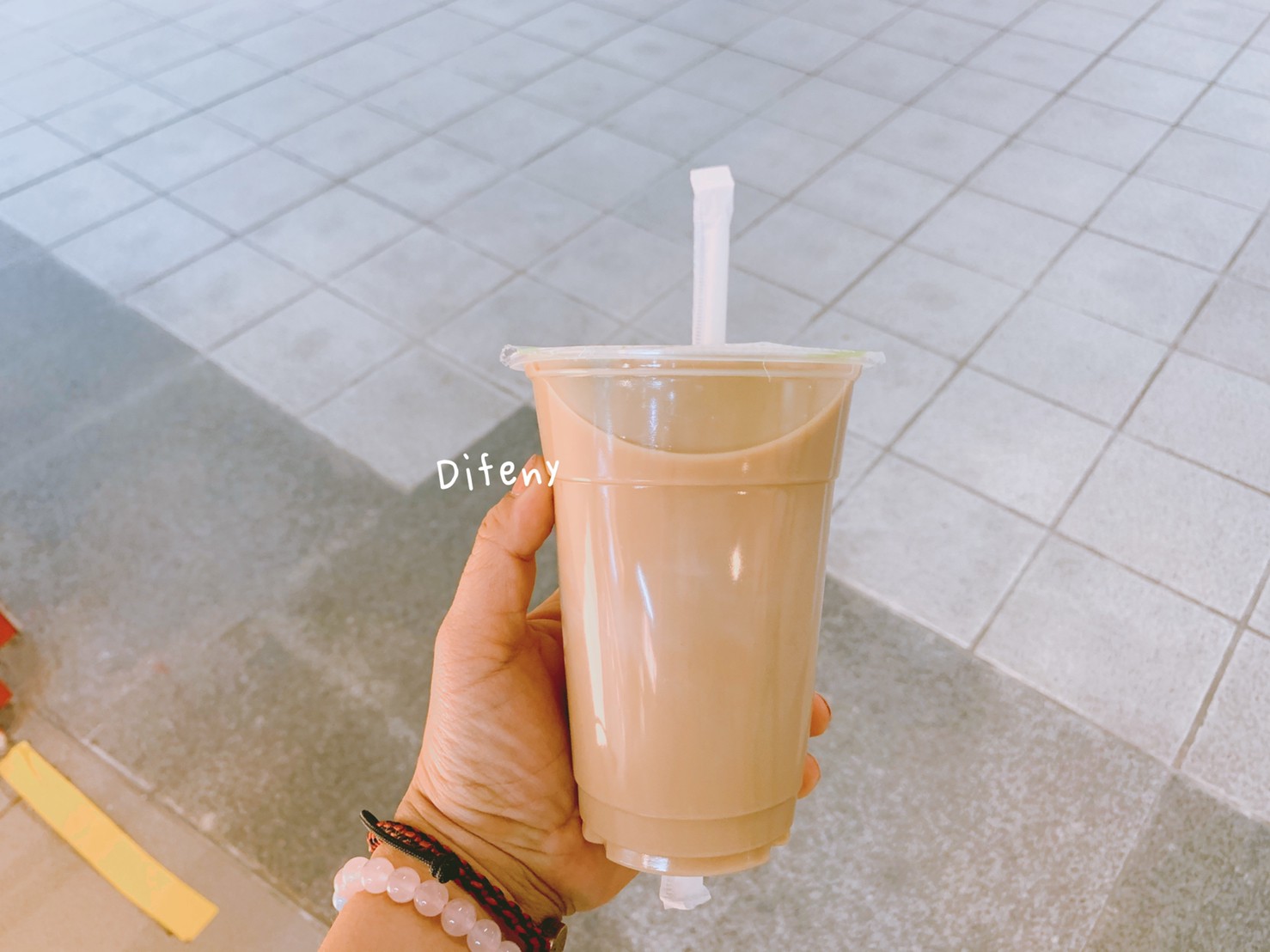 高雄好喝奶茶｜香茗茶行，鮮奶茶的第一名～不死甜、不膩口、齒頰留香～