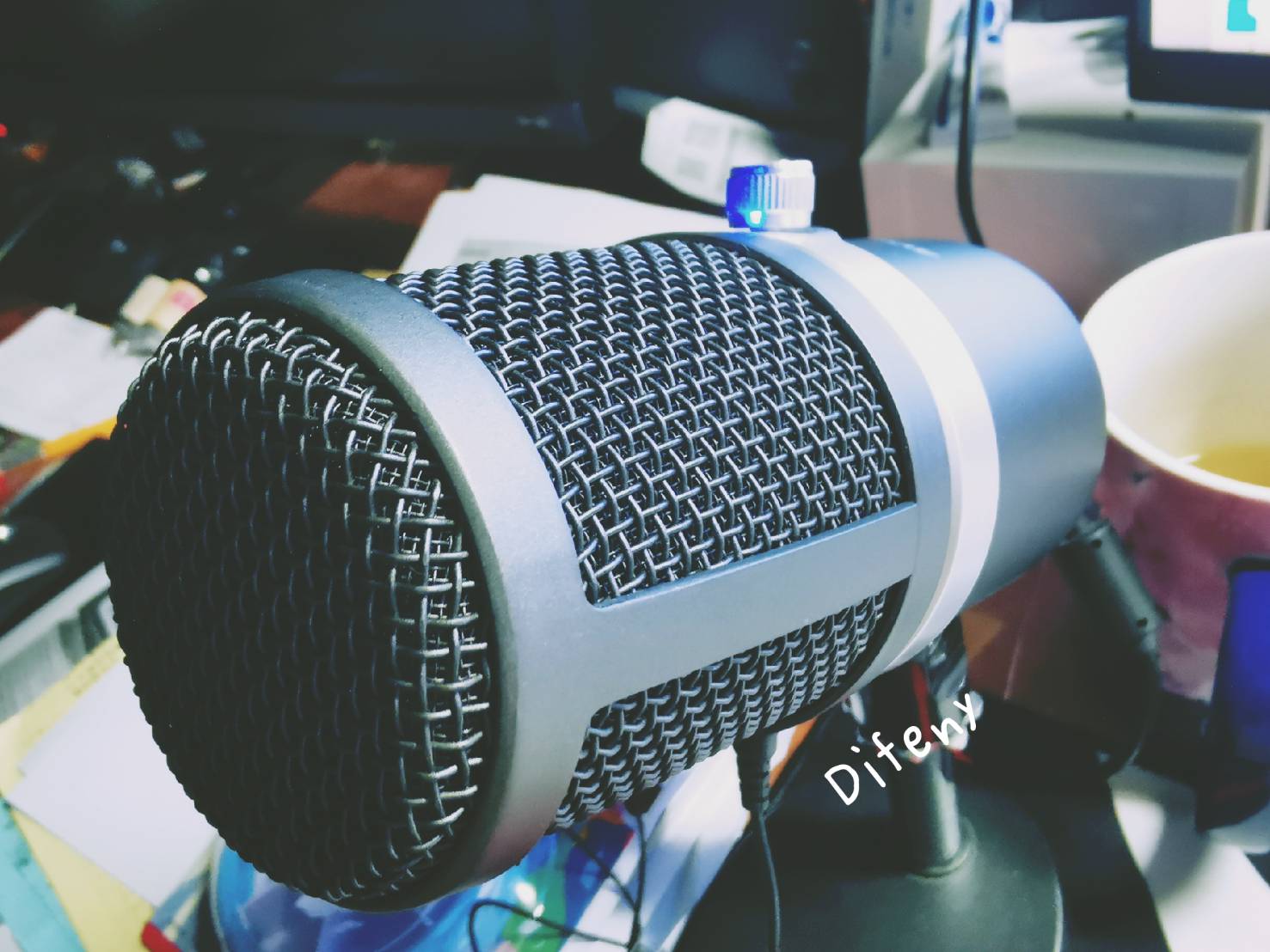 Podcast學習紀錄｜為什麼要錄podcast？這個到底在紅什麼？ @走走停停，小燈泡在旅行