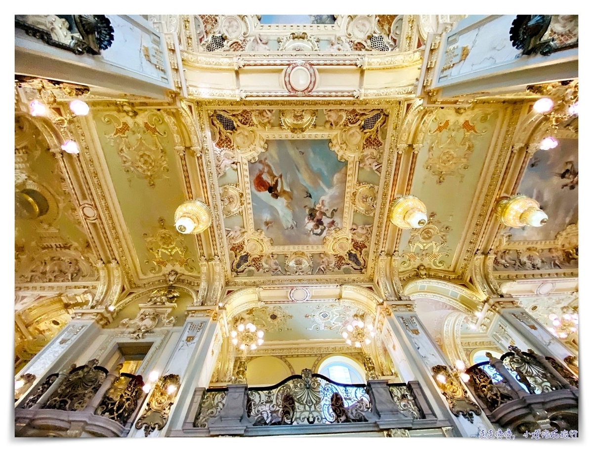 世界最美咖啡館｜布達佩斯紐約咖啡館，別只喝咖啡喔，煎鴨肉非常好吃～