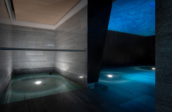 瑞士瑞吉山SPA|Rigi Kaltbad Mineral Baths & Spa,看著山景泡湯 @走走停停,小燈泡在旅行 瑞士瑞吉山SPA|Rigi Kaltbad Mineral Baths & Spa,看著山景泡湯