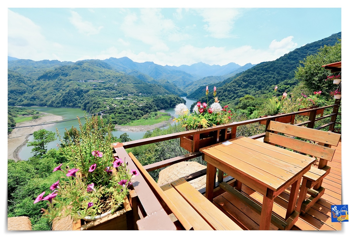 森鄰水岸景觀咖啡館｜角板山絕美河灣餐廳 餐點菜單 交通 注意事項 @走走停停，小燈泡在旅行