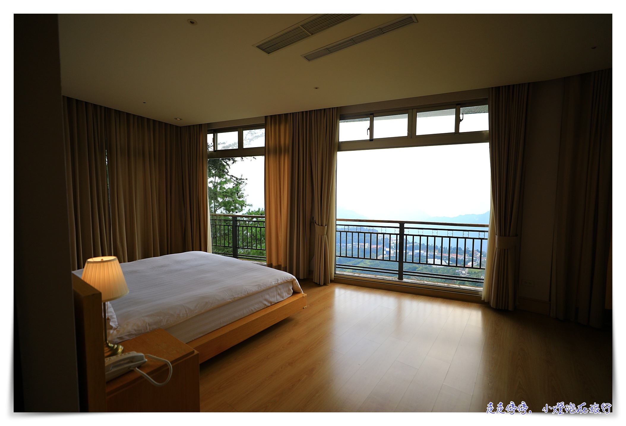 清境雲的故鄉 (Cloudshometown)｜配合接送晚餐餐廳、大View面湖景房 @走走停停，小燈泡在旅行