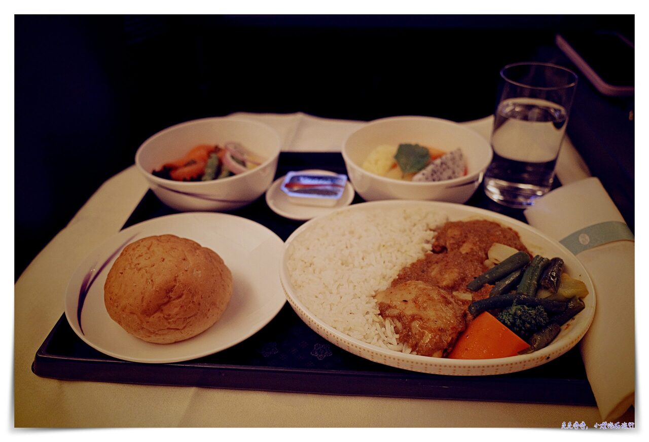 吉隆坡維也納外站機票｜華航777-300吉隆坡台北CI722、A350台北維也納CI63，去程商務艙搭乘紀錄、桃園機場轉機