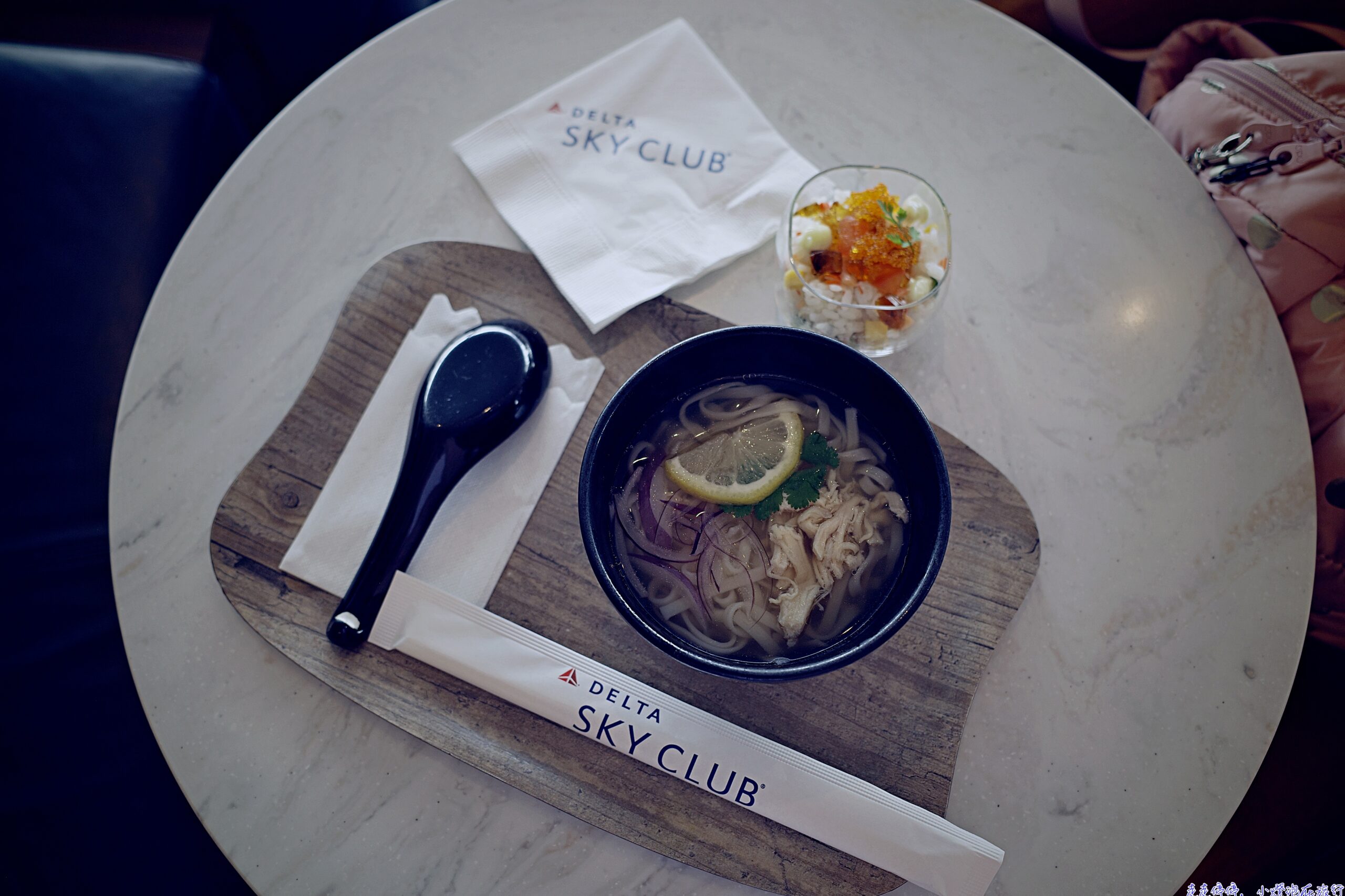 🛫 羽田機場貴賓室｜Delta SKY CLUB 全攻略，搭華航、或達美航空最舒適的選擇！