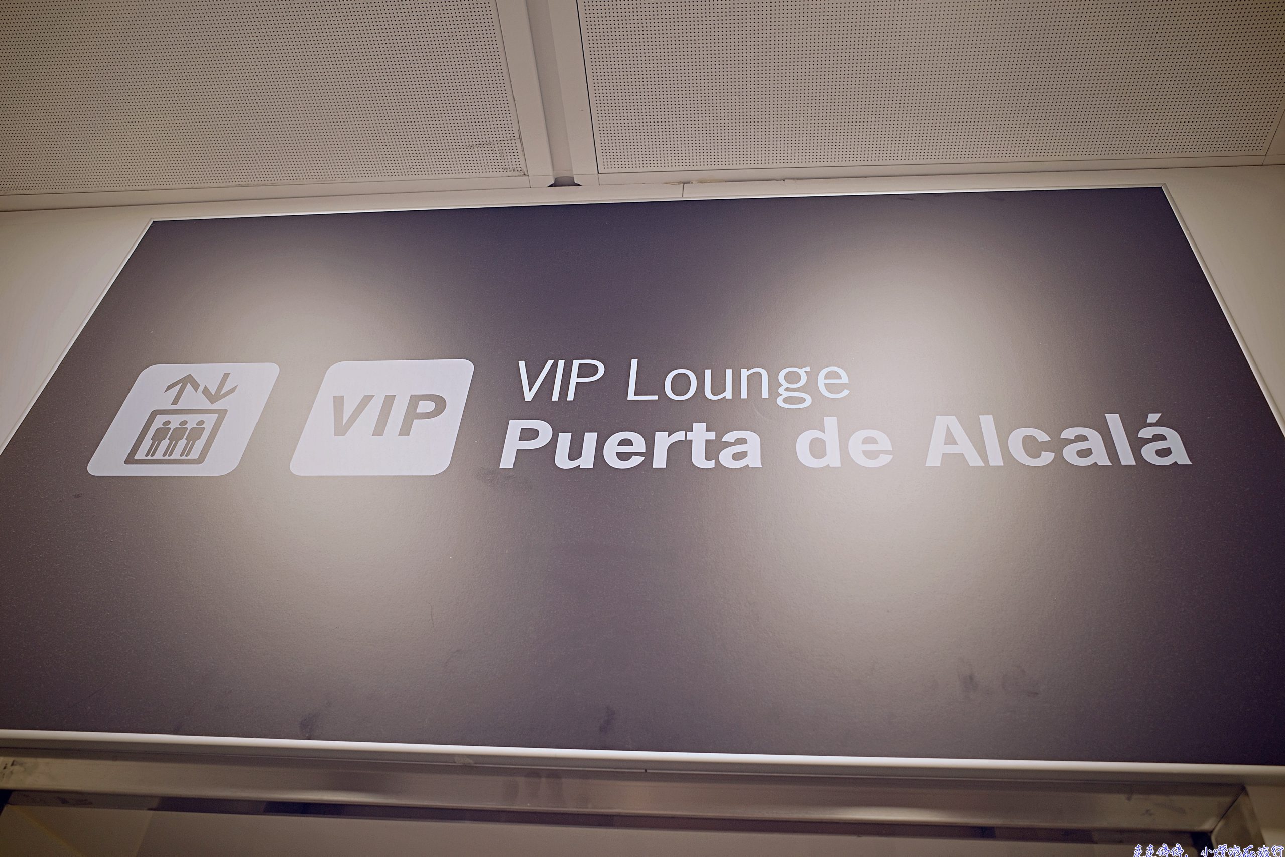 加那利群島航班米蘭經馬德里溫柔轉機到大加納利：UX1066、UX9164