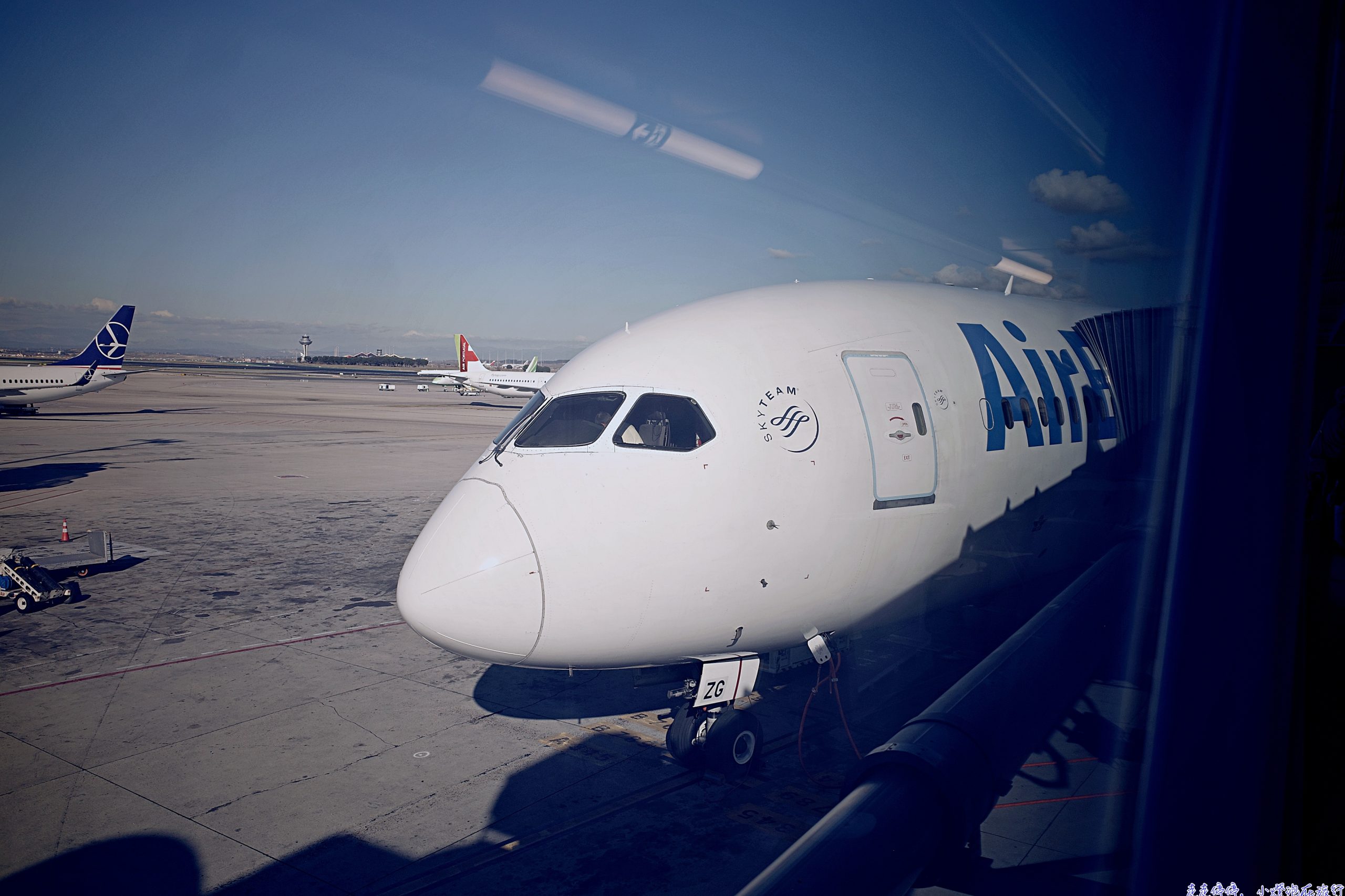 加那利群島航班米蘭經馬德里溫柔轉機到大加納利：UX1066、UX9164