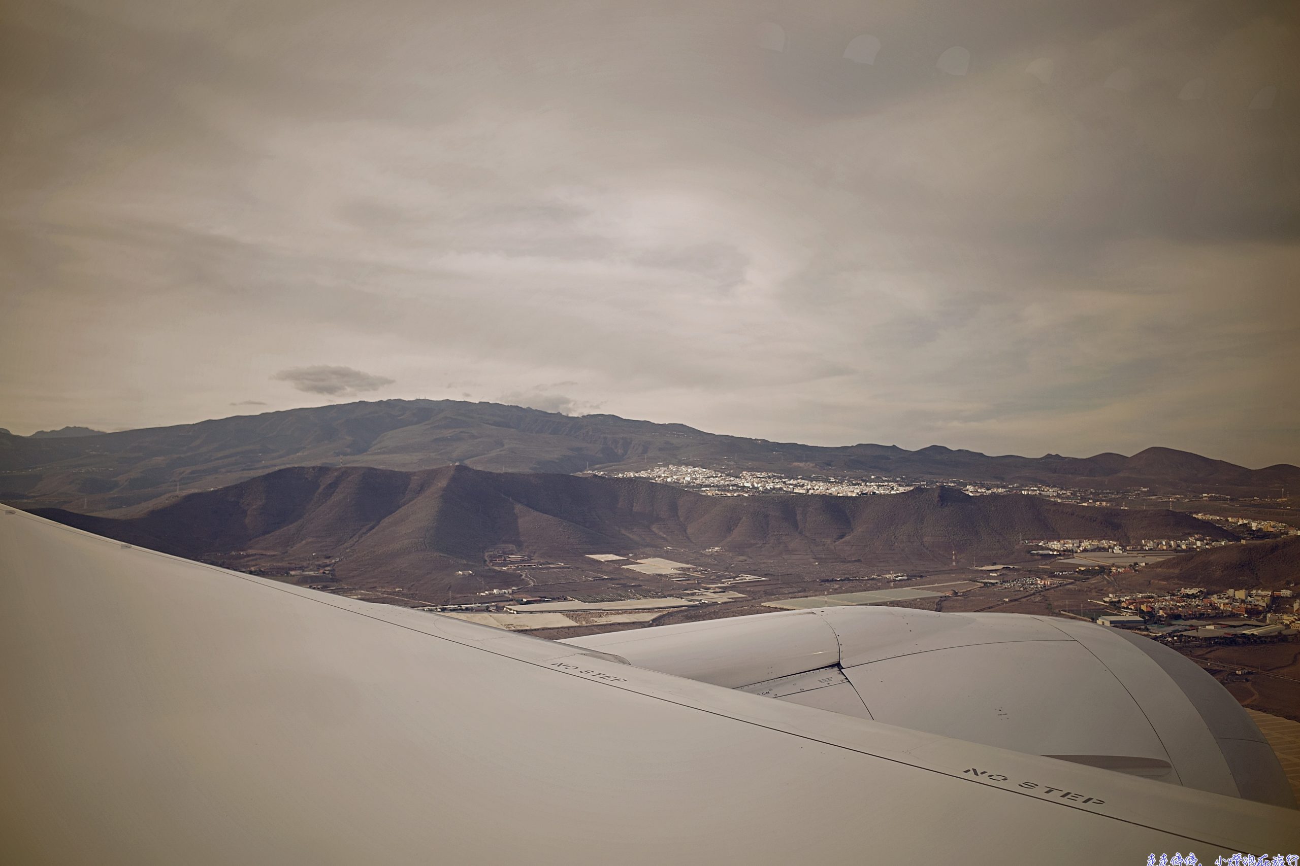 加那利群島航班米蘭經馬德里溫柔轉機到大加納利：UX1066、UX9164