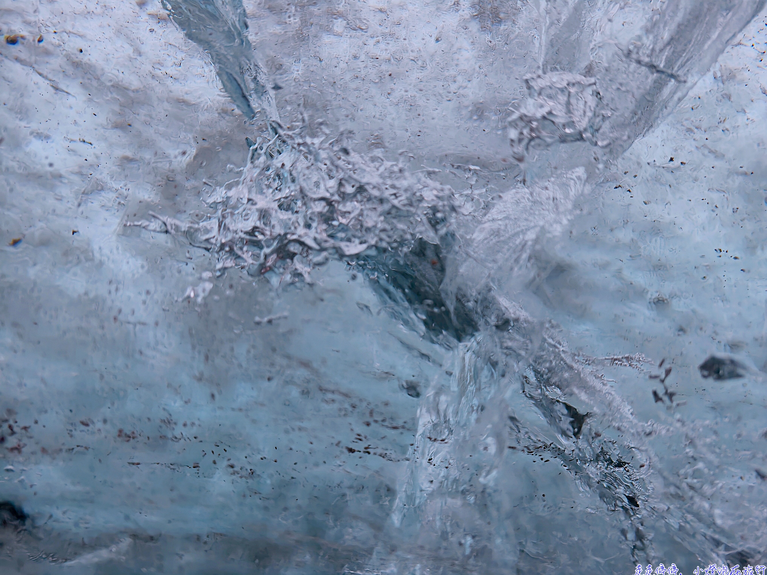 冰島環島親子自駕 Day 3 走入萬年寂靜:Jökulsárlón 藍冰洞體驗、冰川健行全攻略!內含安全須知與必吃龍蝦堡 @走走停停,小燈泡在旅行 冰島環島親子自駕 Day 3 走入萬年寂靜:Jökulsárlón 藍冰洞體驗、冰川健行全攻略!內含安全須知與必吃龍蝦堡