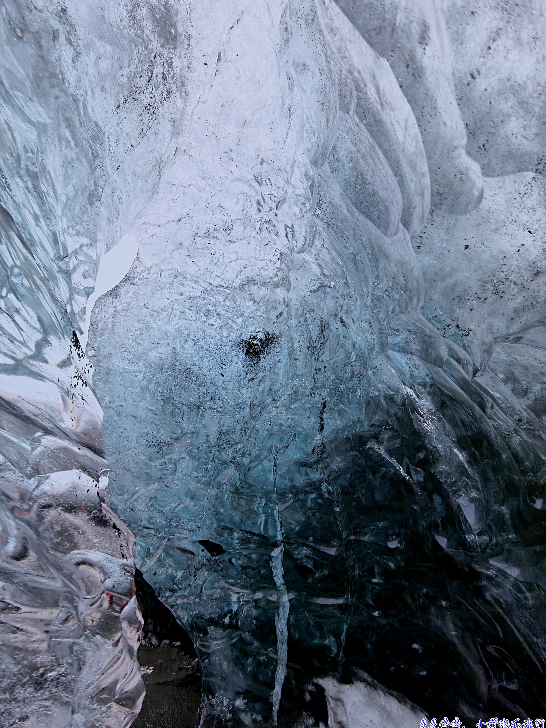 冰島環島親子自駕 Day 3 走入萬年寂靜:Jökulsárlón 藍冰洞體驗、冰川健行全攻略!內含安全須知與必吃龍蝦堡 @走走停停,小燈泡在旅行 冰島環島親子自駕 Day 3 走入萬年寂靜:Jökulsárlón 藍冰洞體驗、冰川健行全攻略!內含安全須知與必吃龍蝦堡
