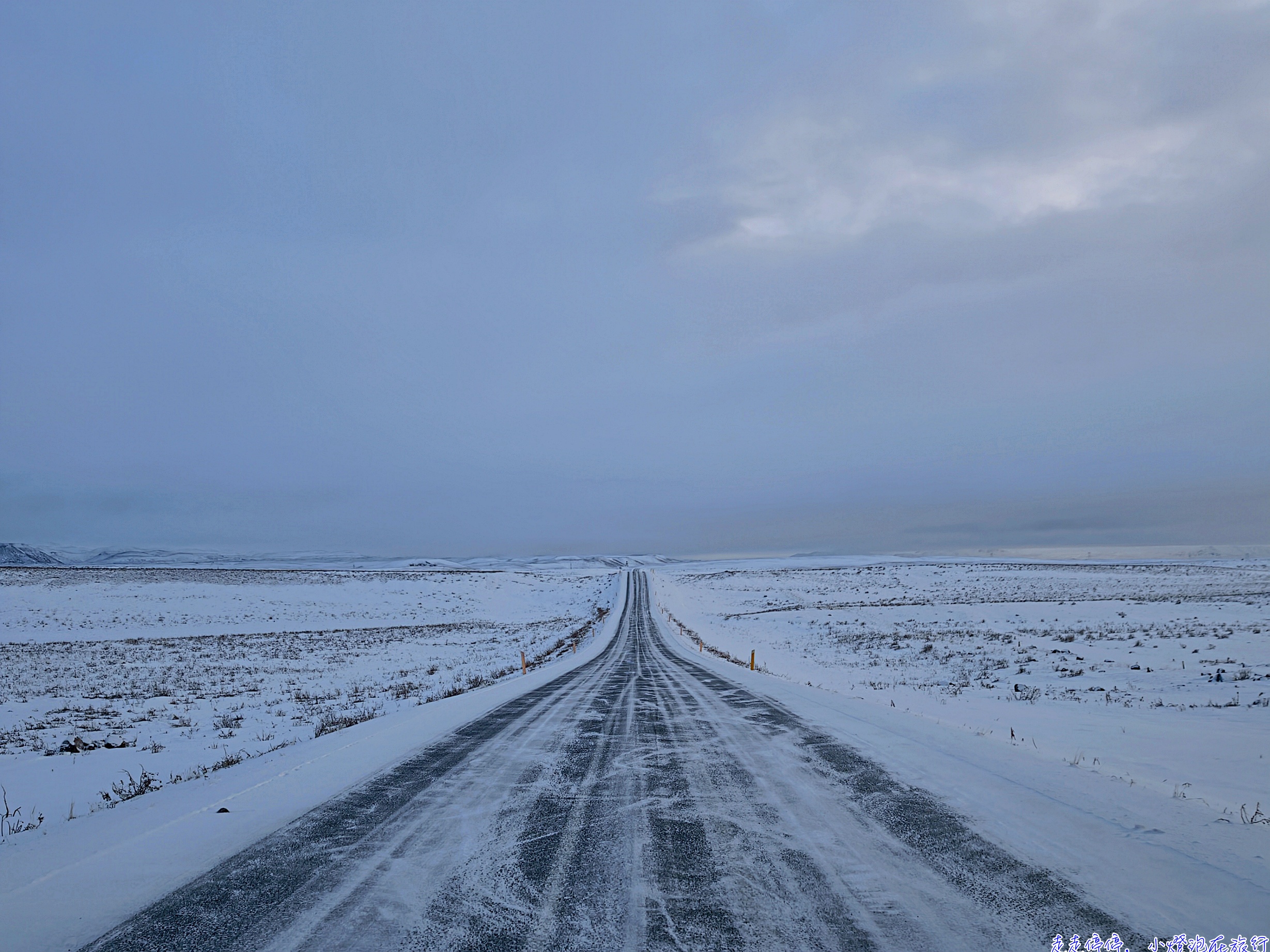 網站近期文章：冰島環島親子自駕第八天｜米湖 → 胡薩維克，87號公路冬季超級美景，路上太美哭了！