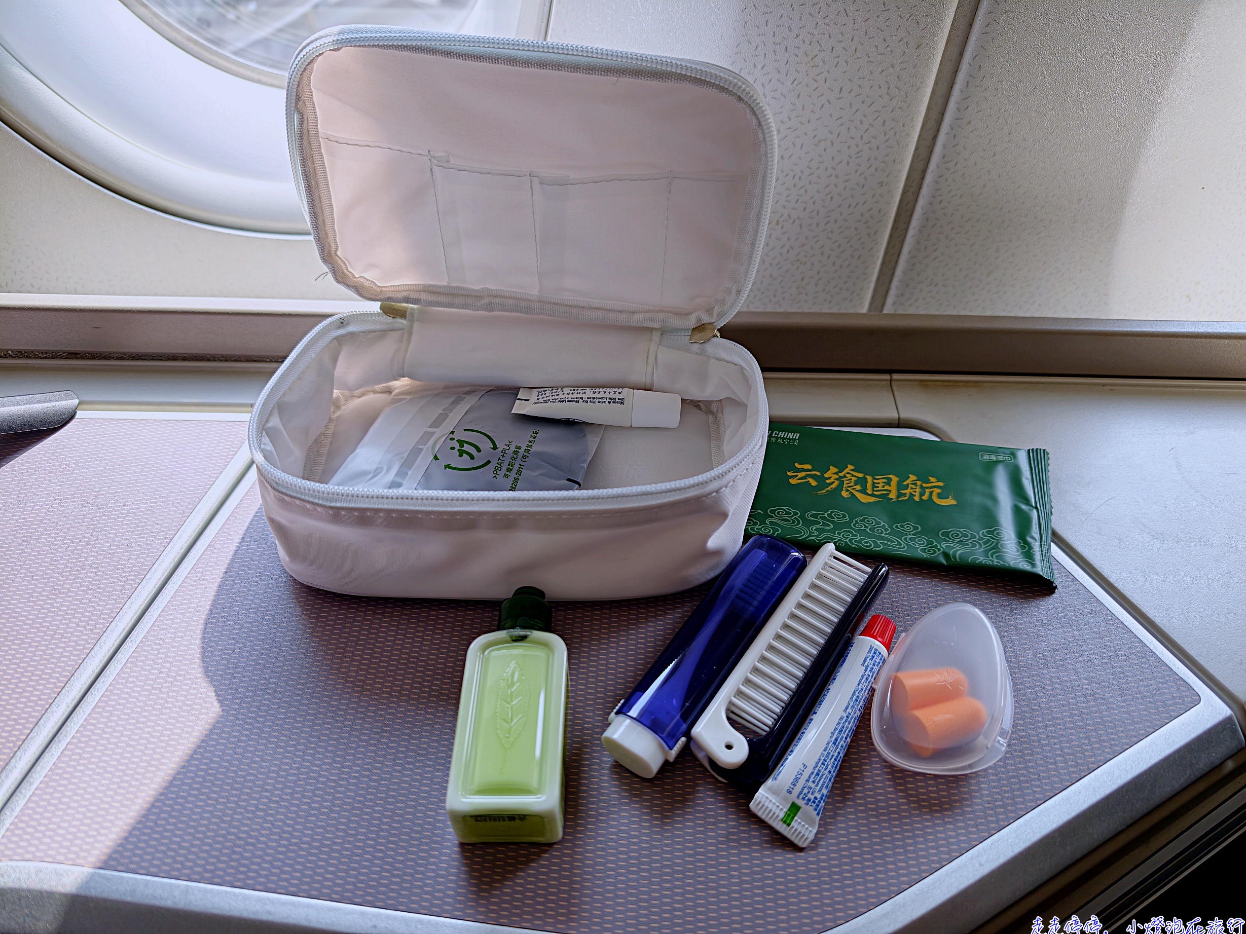 國航北京中轉羽田到哥本哈根來回商務艙完整分享CA184、CA877、CA878、CA421｜時間超漂亮、不用過夜、CP值高！台灣人必看台胞證+素食餐+機型評價