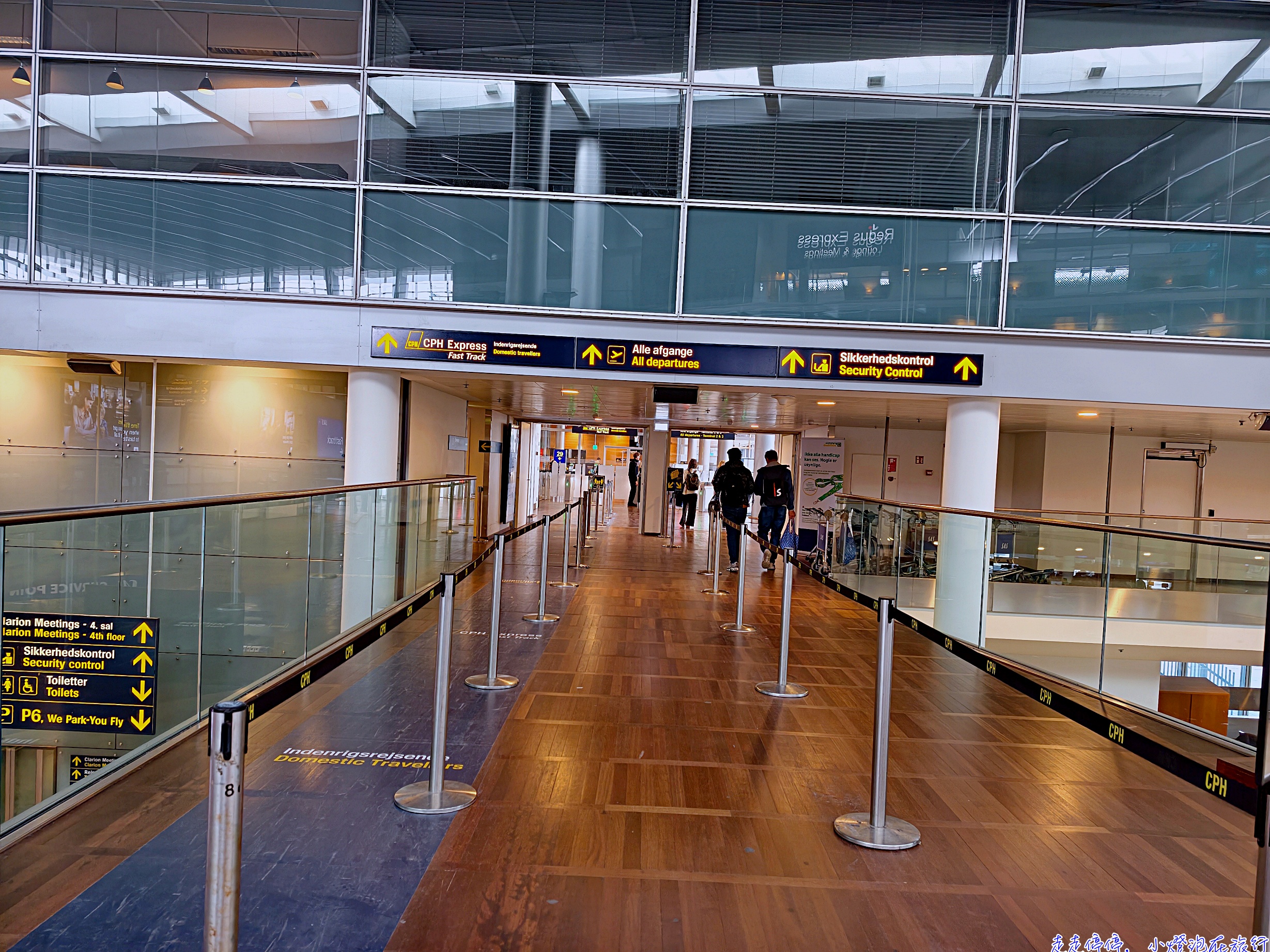 國航北京中轉羽田到哥本哈根來回商務艙完整分享CA184、CA877、CA878、CA421｜時間超漂亮、不用過夜、CP值高！台灣人必看台胞證+素食餐+機型評價