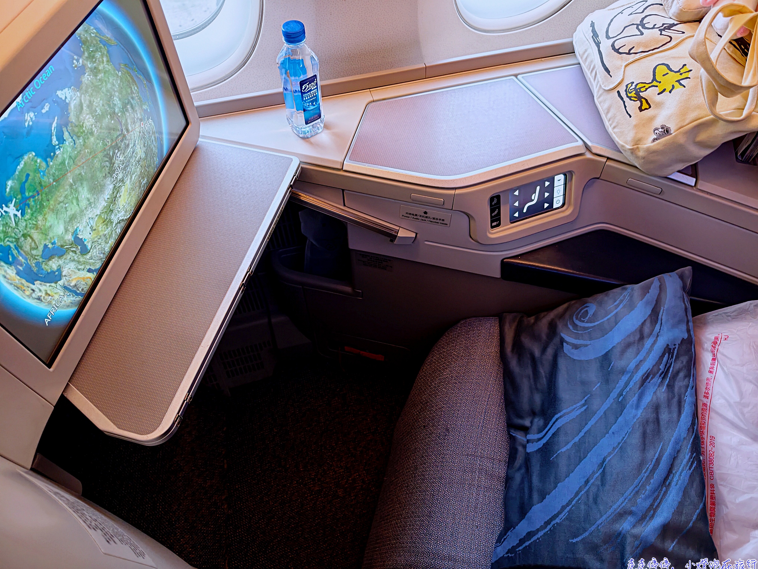 國航北京中轉羽田到哥本哈根來回商務艙完整分享CA184、CA877、CA878、CA421｜時間超漂亮、不用過夜、CP值高！台灣人必看台胞證+素食餐+機型評價