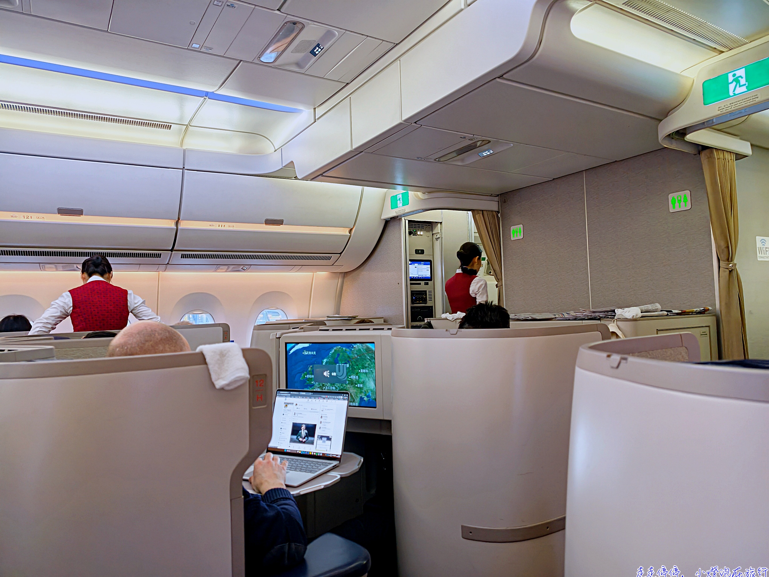 國航北京中轉羽田到哥本哈根來回商務艙完整分享CA184、CA877、CA878、CA421｜時間超漂亮、不用過夜、CP值高！台灣人必看台胞證+素食餐+機型評價