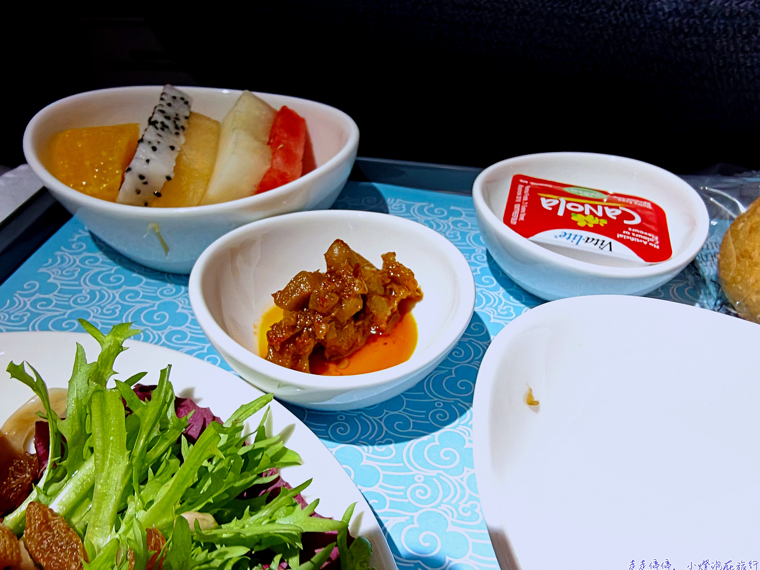 國航北京中轉羽田到哥本哈根來回商務艙完整分享CA184、CA877、CA878、CA421｜時間超漂亮、不用過夜、CP值高！台灣人必看台胞證+素食餐+機型評價