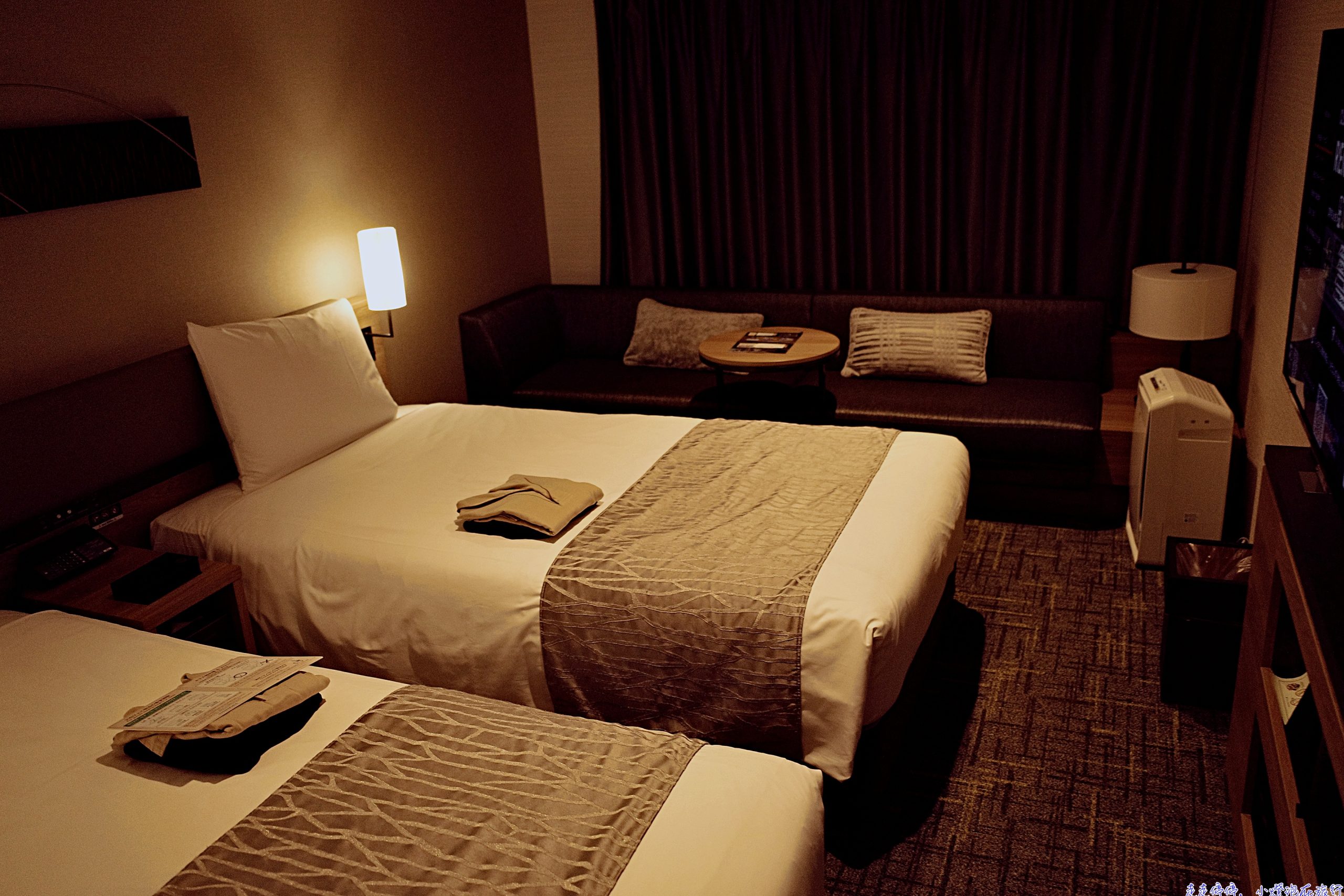 網站近期文章：羽田機場第三航廈住宿全攻略｜Hotel Villa Fontaine Grand 入住體驗 × 華航深夜抵達接機轉國航北京最強動線