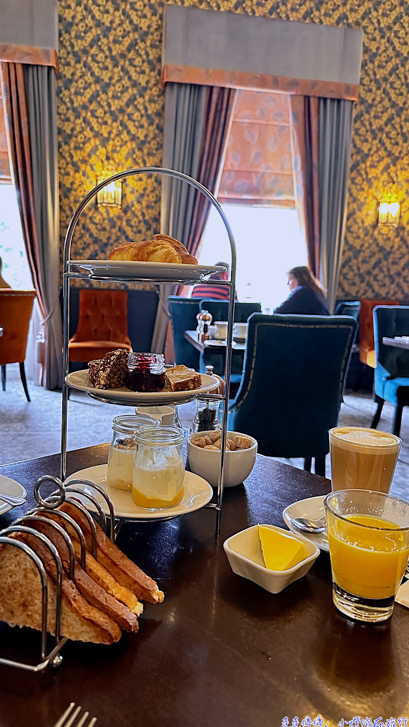 愛爾蘭為什麼值得去？一個從未被羅馬化的民族，如何把七百年的傷，釀成世界上最深的溫柔