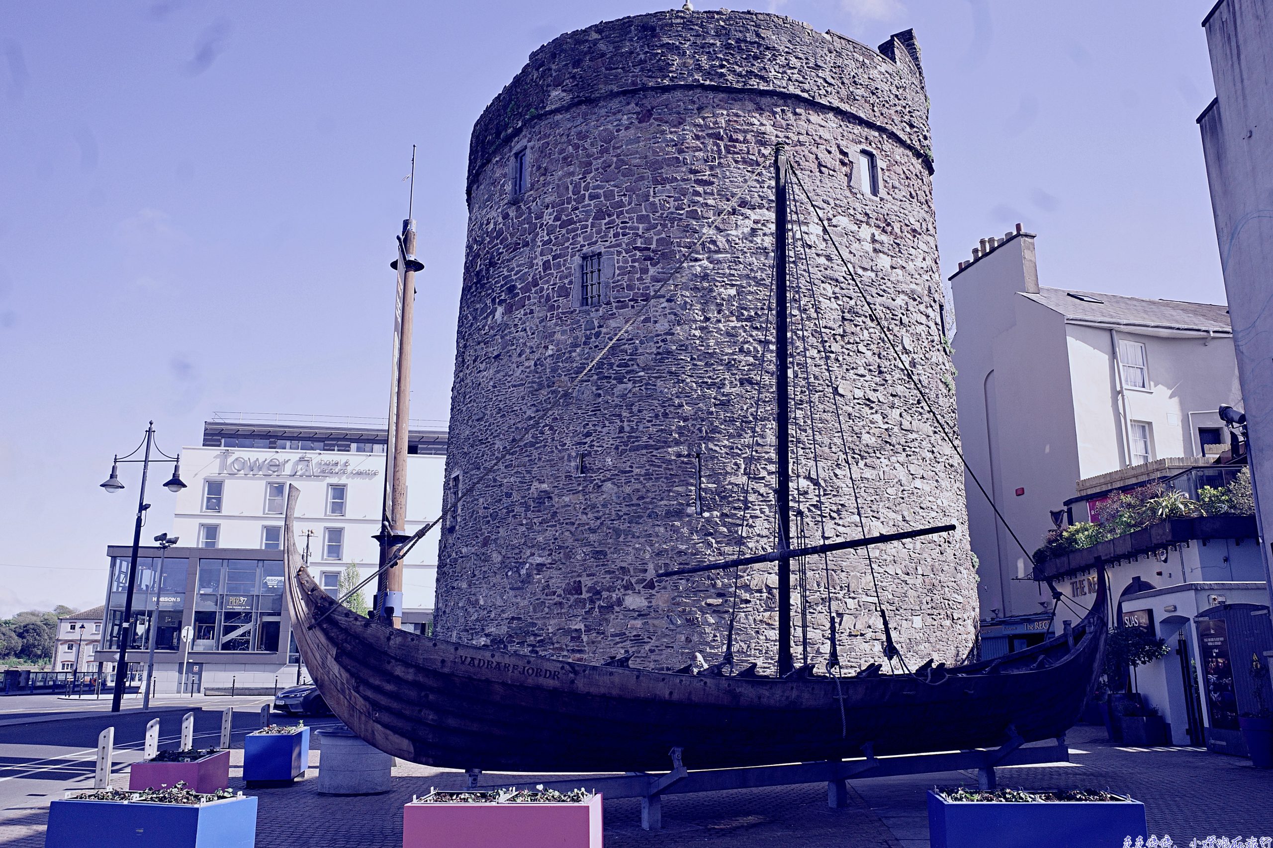 愛爾蘭的前世今生：一個把傷釀成威士忌的民族，如何用故事、音樂與教育改寫世界