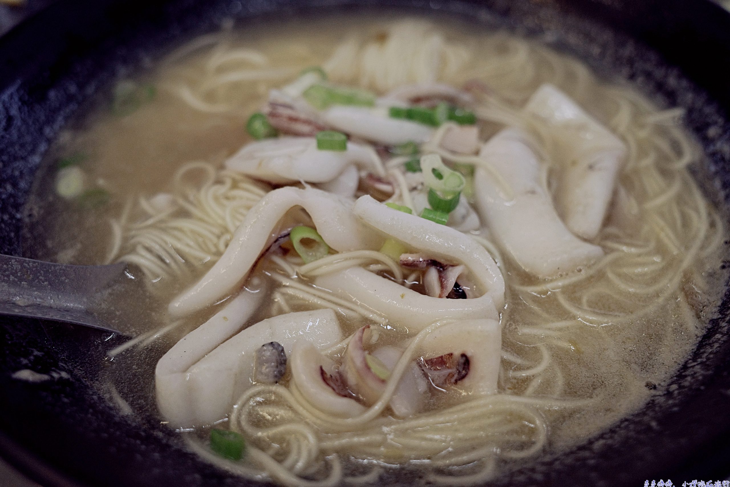 澎湖澎澄飯店住宿心得：2026花火節七龍珠主題季，台虎精釀聯名，行政套房海景陽台完美觀賞！早餐海鮮粥超鮮，步行老街、Pier3購物一站搞定