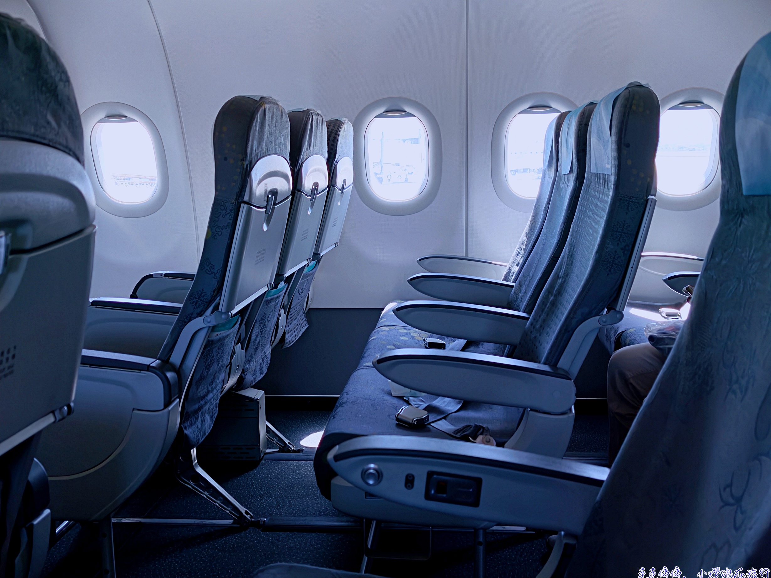 日本機票怎麼選?買機票前學會看飛機機型,比比價更重要|單走道與雙走道完整解析 @走走停停,小燈泡在旅行 日本機票怎麼選?買機票前學會看飛機機型,比比價更重要|單走道與雙走道完整解析