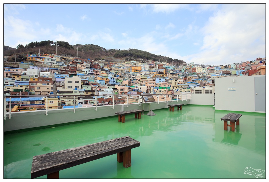 釜山超人氣景點|甘川洞文化村Gamcheon culture village。走一趟藝術村、來一趟與自己的浪漫旅行～完整走跳攻略～