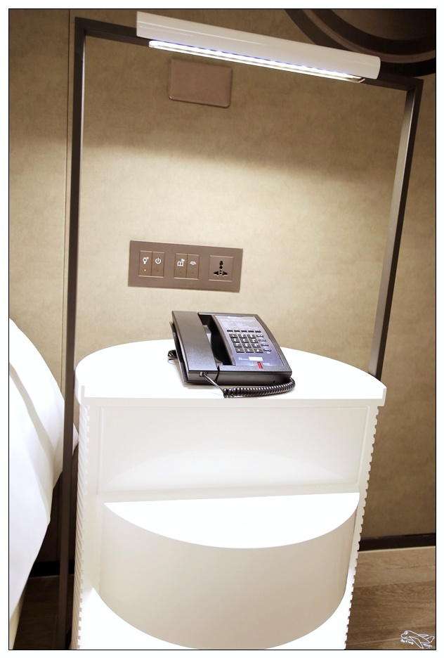 高雄親子飯店推薦|Hotel Indigo Kaohsiung Central Park。英迪格IHG洲際酒店集團首間進駐台灣新潮酒店系列。中央公園R9站英倫設計風格旅店～近新堀江購物商圈～四通八達、方便度高～
