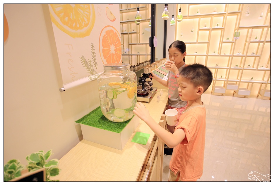 台中親子住宿|綠宿行旅。台中舊日本區最新環保、綠色旅店、草悟道旁高品質住宿～細心、親切、CP值高～