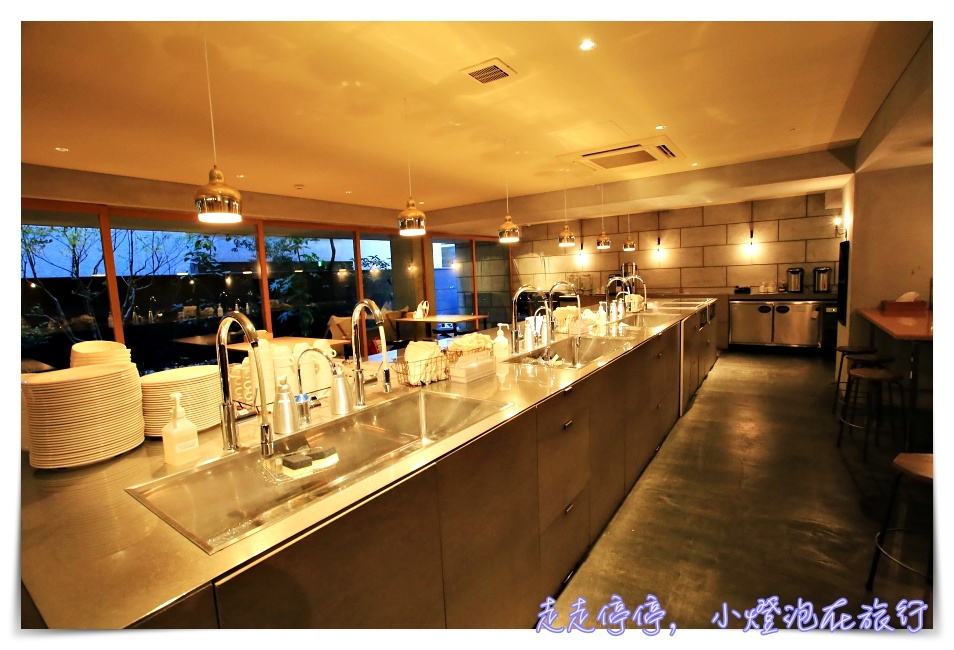 京都超平價住宿｜Piece Hostel Sanjo Kyoto皮斯三条。簡約設計、服務好、位置好、設備好，單人住宿不破千搶手青旅～