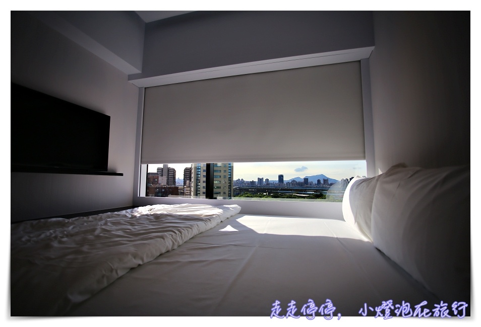 台北北門世民酒店｜亞洲第一家Citizen M，歐洲頂規品牌CITIZENM HOTELS ，自助check in潮飯店，在這裡沒有無聊的事～