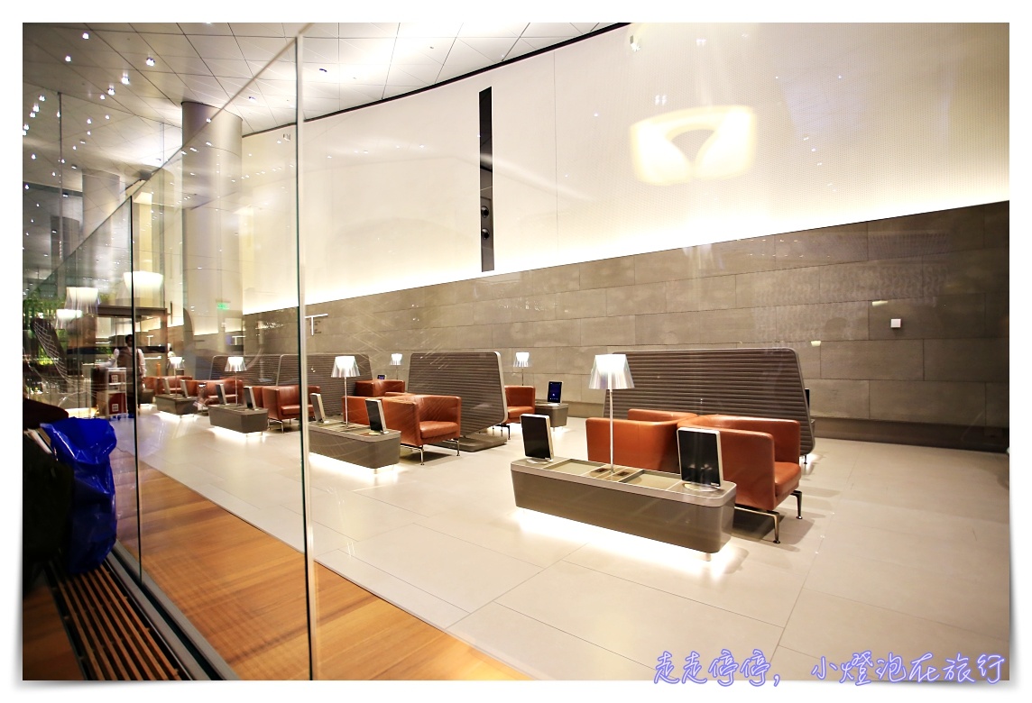 全球第一名商務艙貴賓室體驗|卡達Al Mourjan Business Lounge,杜哈機場超值豪華轉機,可吃飽、可洗澡、可遊戲 @走走停停,小燈泡在旅行 全球第一名商務艙貴賓室體驗|卡達Al Mourjan Business Lounge,杜哈機場超值豪華轉機,可吃飽、可洗澡、可遊戲