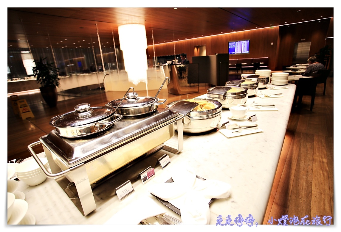 全球第一名商務艙貴賓室體驗|卡達Al Mourjan Business Lounge,杜哈機場超值豪華轉機,可吃飽、可洗澡、可遊戲 @走走停停,小燈泡在旅行 全球第一名商務艙貴賓室體驗|卡達Al Mourjan Business Lounge,杜哈機場超值豪華轉機,可吃飽、可洗澡、可遊戲